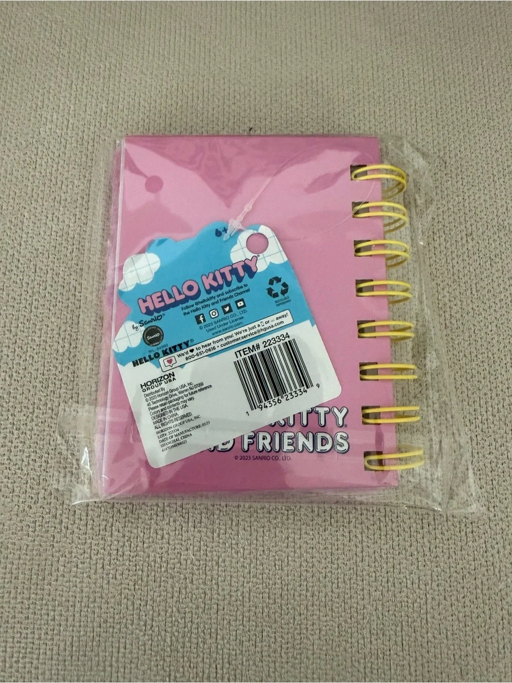 Hello Kitty Sanrio Mini Fuzzy Notebook NIP Old Stock